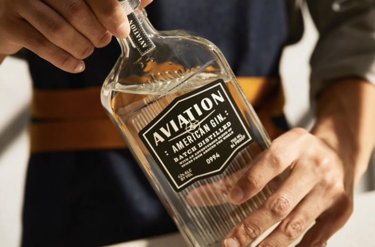 Những điều thú vị bạn nên biết về Aviation Gin